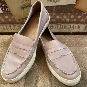 Women's Sporty Gray Leather Loafer